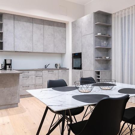 Dashaus 2 Bedroom Apartment Талин Екстериор снимка