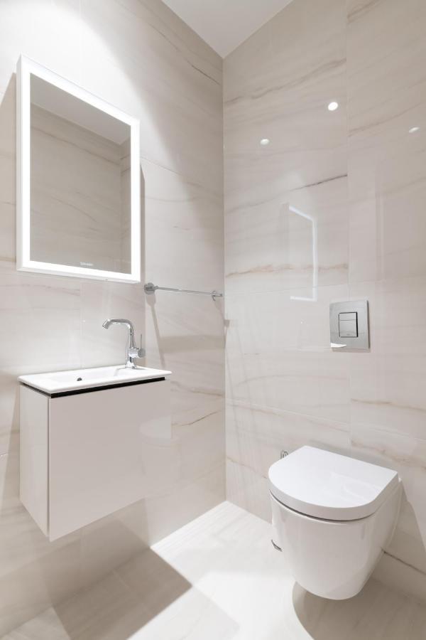 Dashaus 2 Bedroom Apartment Талин Екстериор снимка