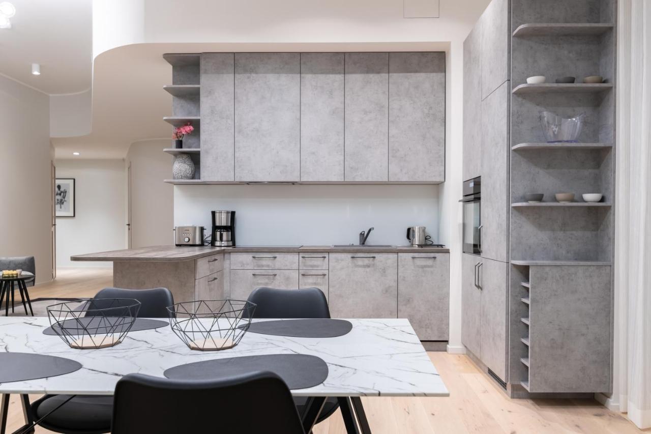 Dashaus 2 Bedroom Apartment Талин Екстериор снимка