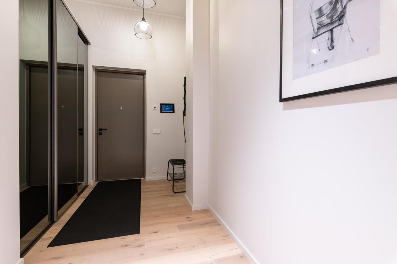 Dashaus 2 Bedroom Apartment Талин Екстериор снимка