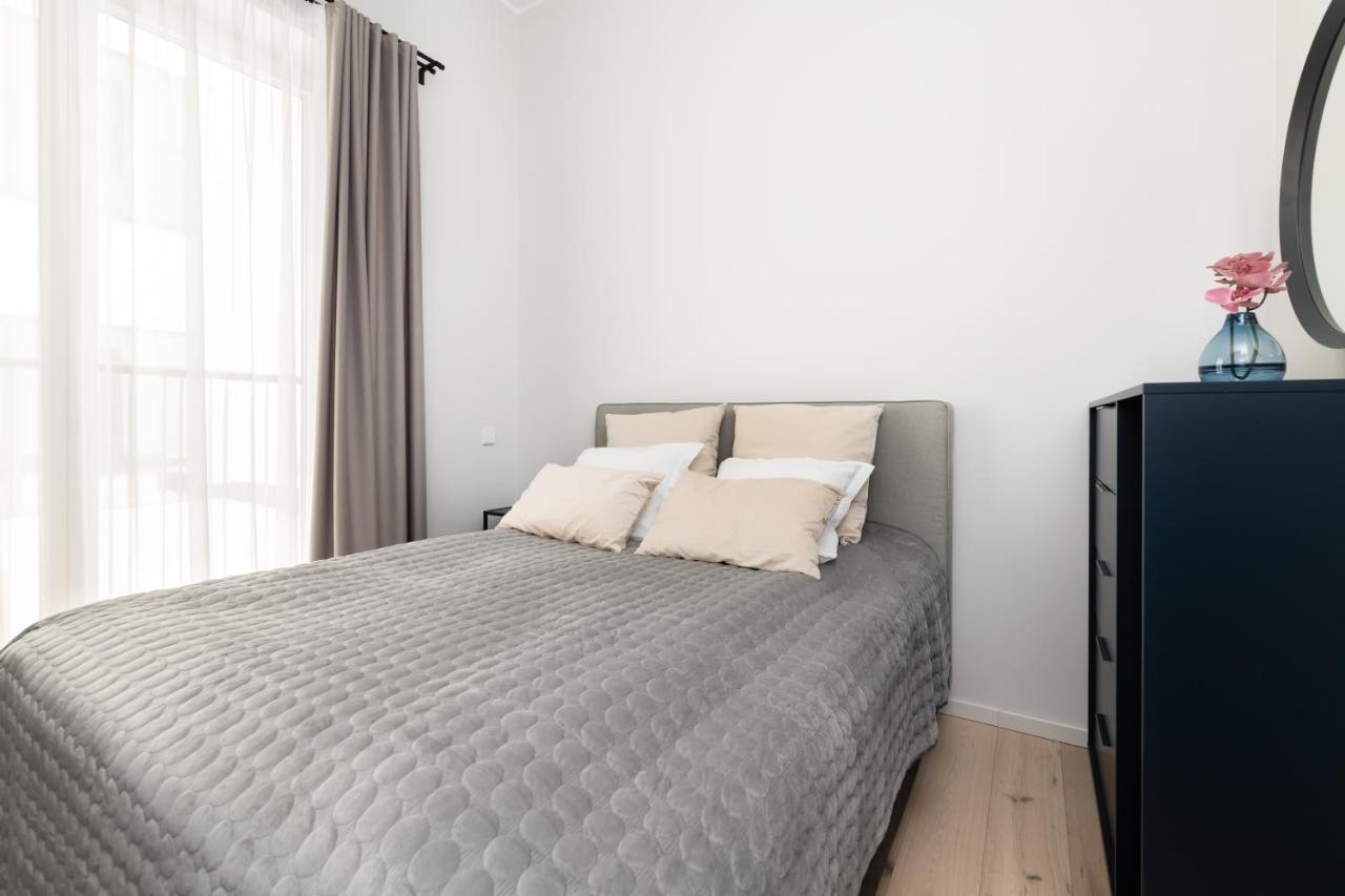 Dashaus 2 Bedroom Apartment Талин Екстериор снимка